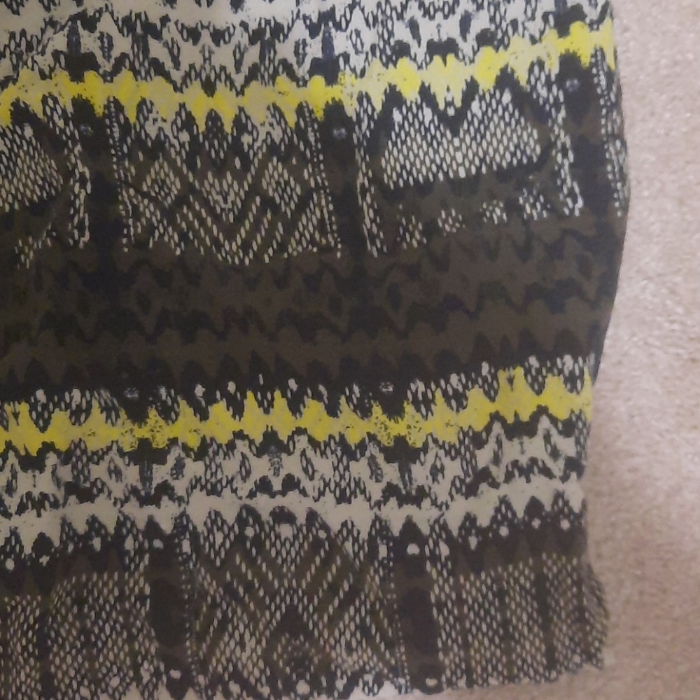 Dress - Picture 5 of 5